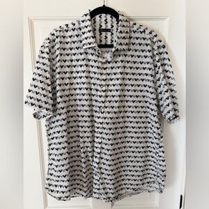Men's Black and White Heart Patterned Shirt